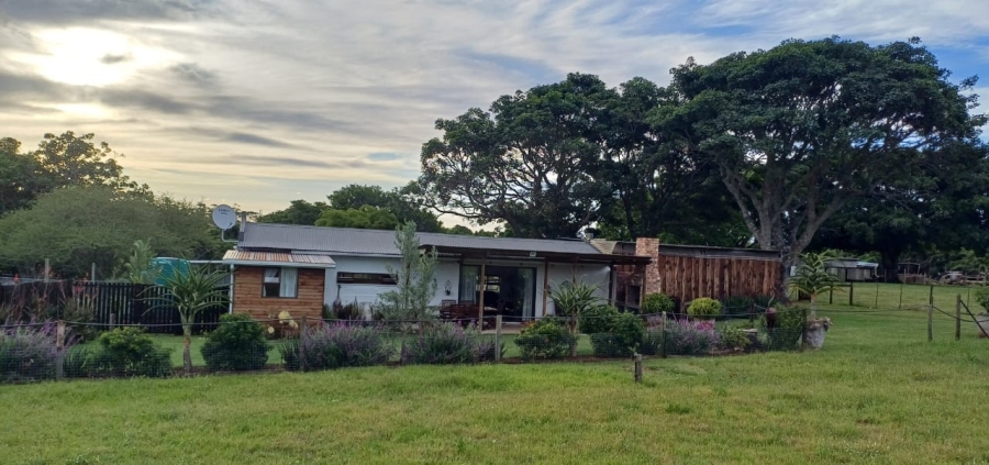 2 Bedroom Property for Sale in Bathurst Eastern Cape